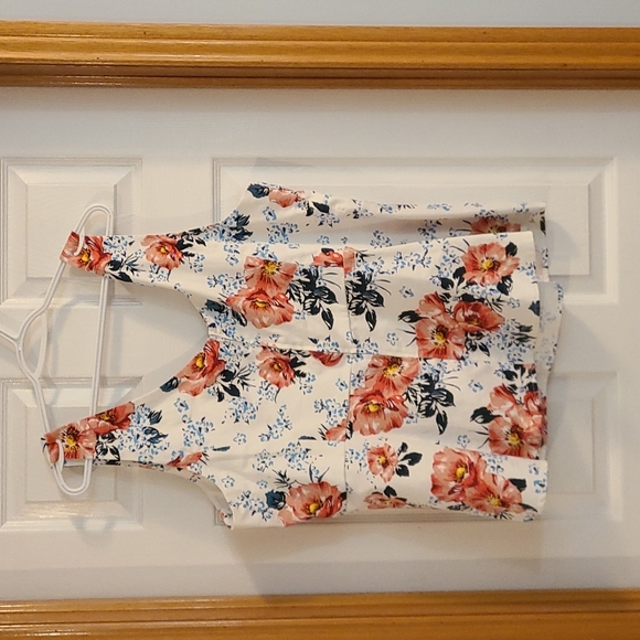 Torrid Floral Print Sweetheart neckline tank - Picture 3 of 3